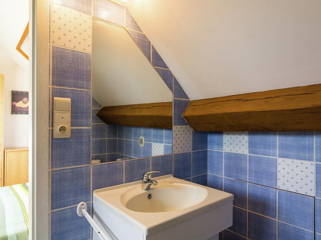Spacious Farmhouse In Fontenelle With Garden Walcourt Екстериор снимка