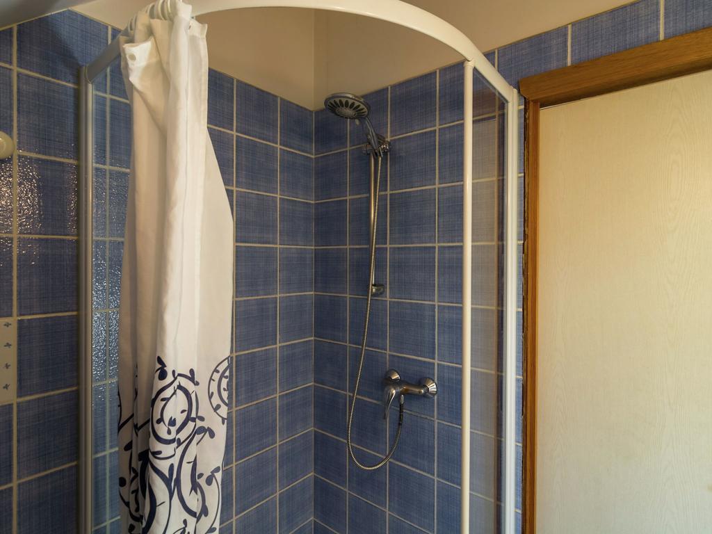 Spacious Farmhouse In Fontenelle With Garden Walcourt Екстериор снимка